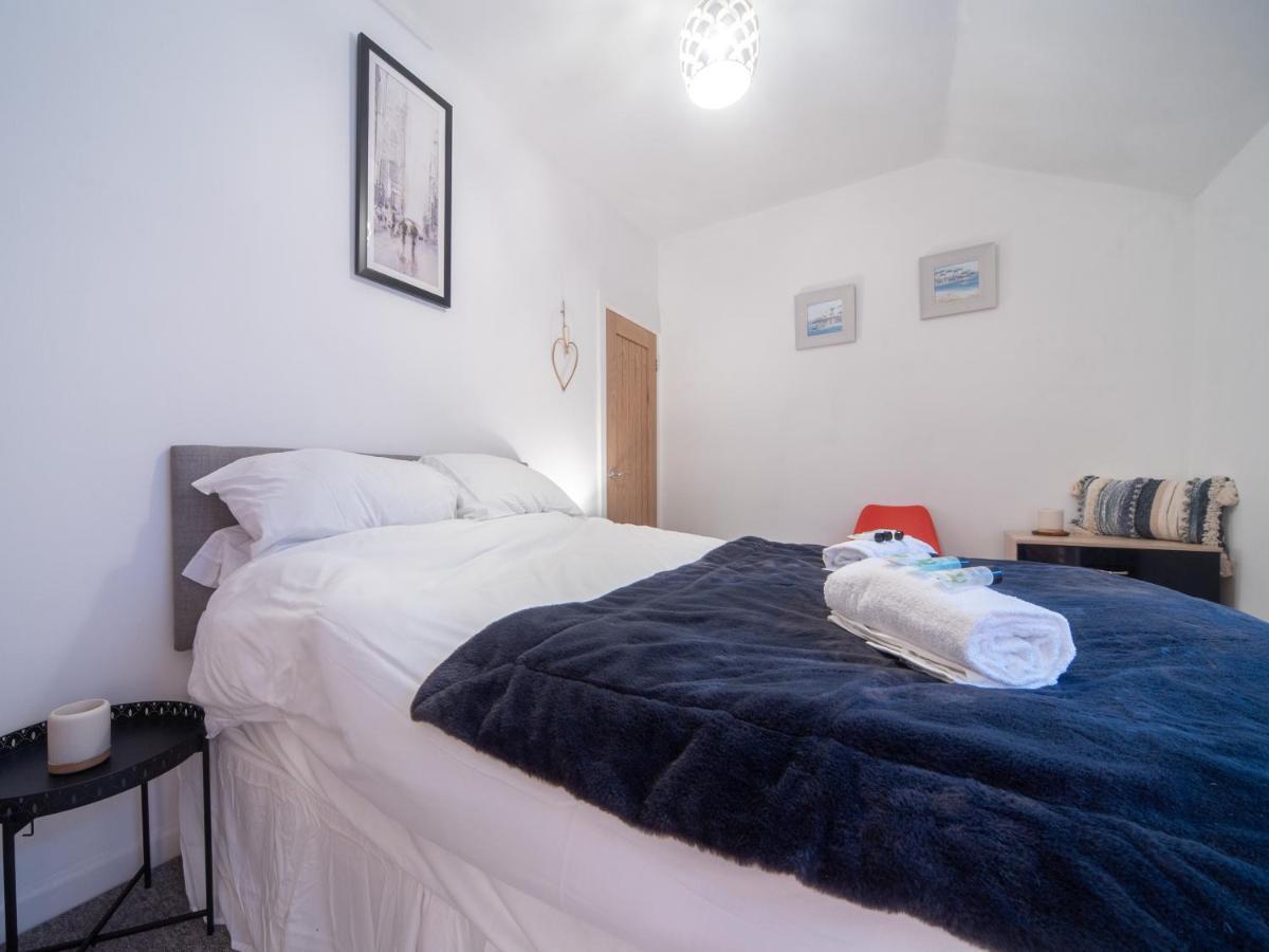 Castle View - Flat In Mumbles - Free Parking Apartment Oystermouth Exterior photo