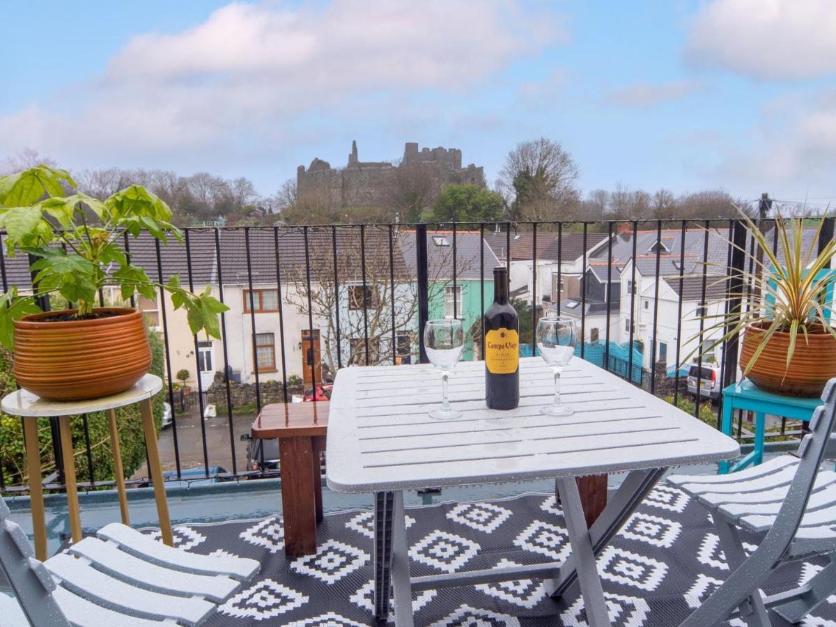 Castle View - Flat In Mumbles - Free Parking Apartment Oystermouth Exterior photo